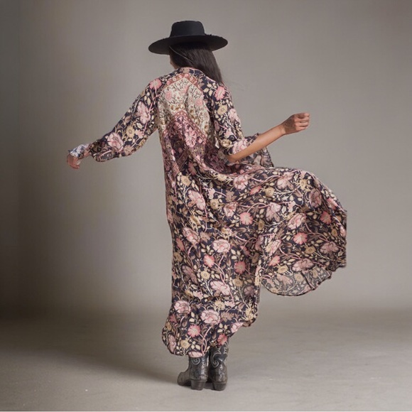 SOLD FP x Jen’s Pirate Booty Baroque Hyacinth Gown - Picture 8 of 15